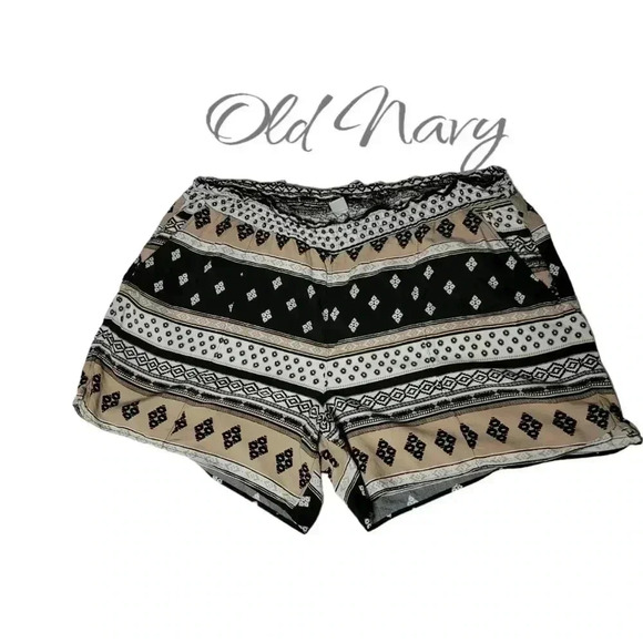 Old Navy Pants - Old Navy Shorts XL